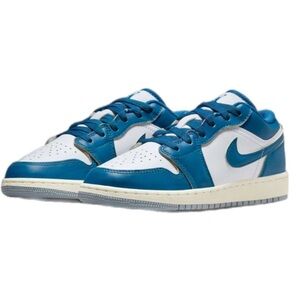 Jordan 1 Low 'Industrial Blue' | kids sz 4Y | GUC
